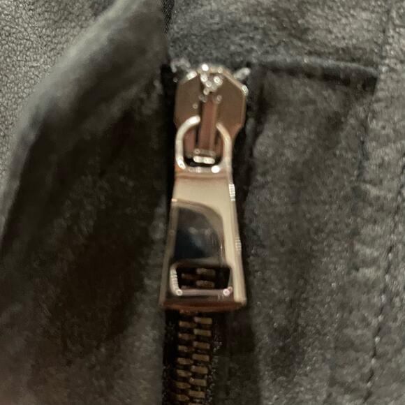 Vince Asymmetrical Zip Perforated Leather Vest Size XS - Picture 7 of 13